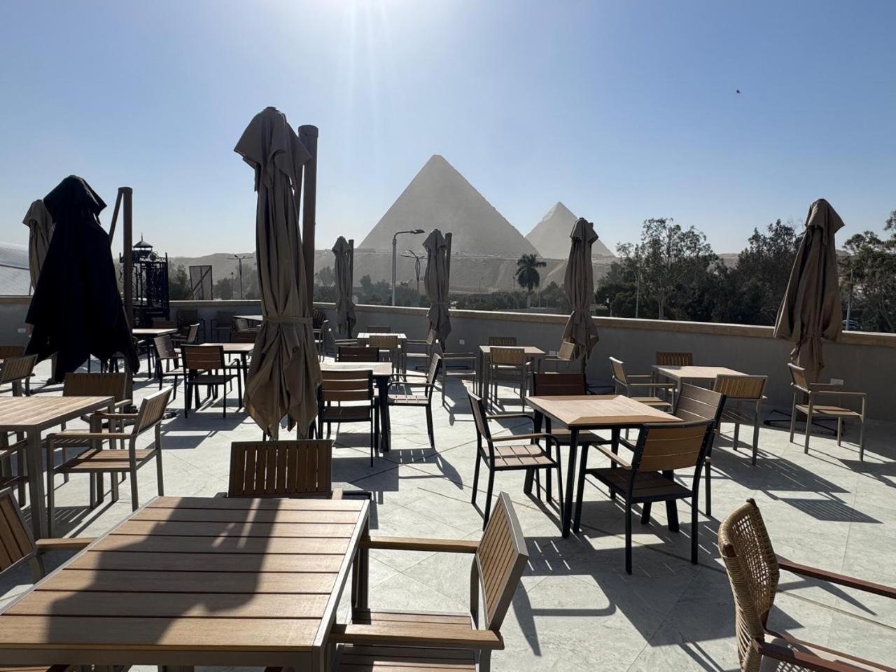 Kafret el-Gabal La Boutique Hotel - Vue Des Pyramides מראה חיצוני תמונה