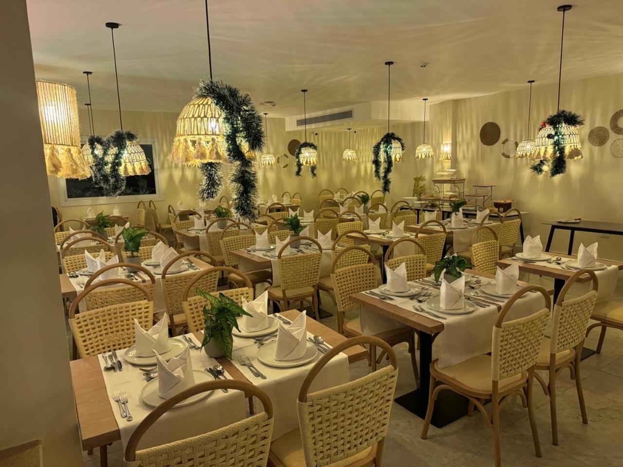 Kafret el-Gabal La Boutique Hotel - Vue Des Pyramides מראה חיצוני תמונה